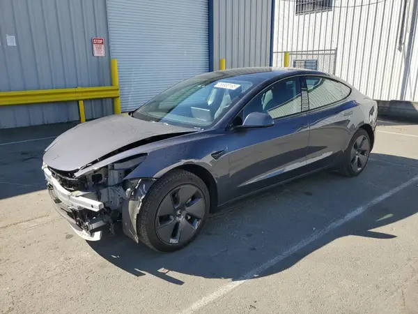 5YJ3E1EA3PF405741 2023 TESLA MODEL 3 - Image 1