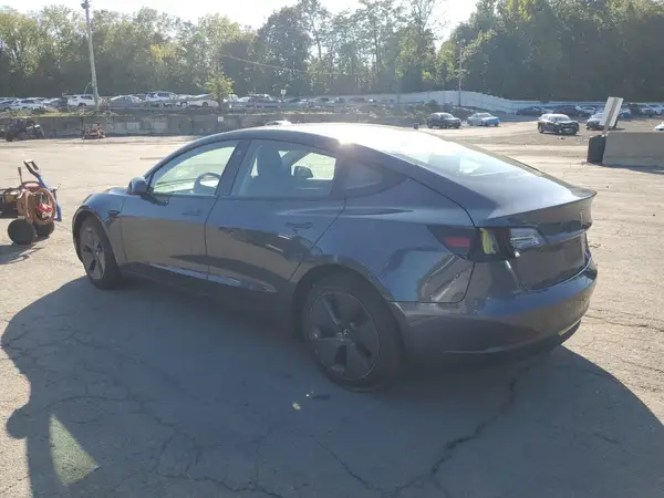 5YJ3E1EA3PF408039 2023 TESLA MODEL 3 - Image 2
