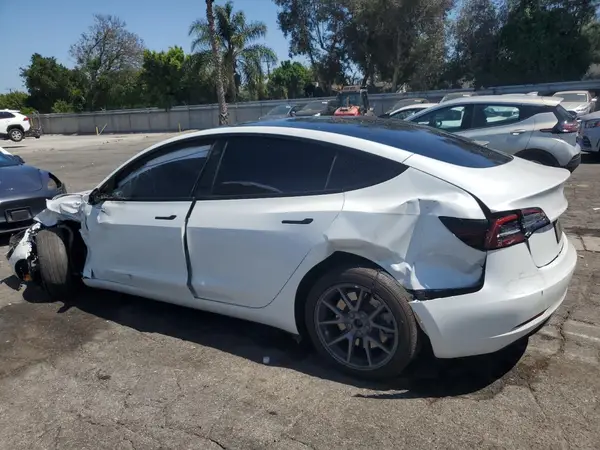 5YJ3E1EA3PF408865 2023 TESLA MODEL 3 - Image 2