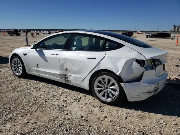 5YJ3E1EA3PF419168 2023 TESLA MODEL 3 - Image 2