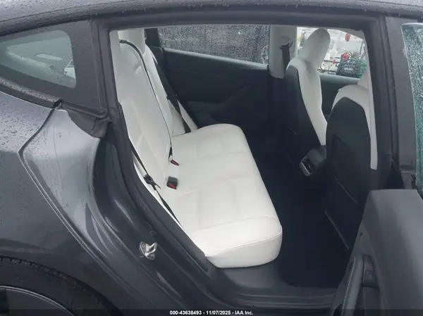 5YJ3E1EA3PF419171 2023 TESLA MODEL 3 - Image 8