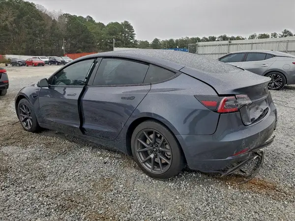5YJ3E1EA3PF420207 2023 TESLA MODEL 3 - Image 2