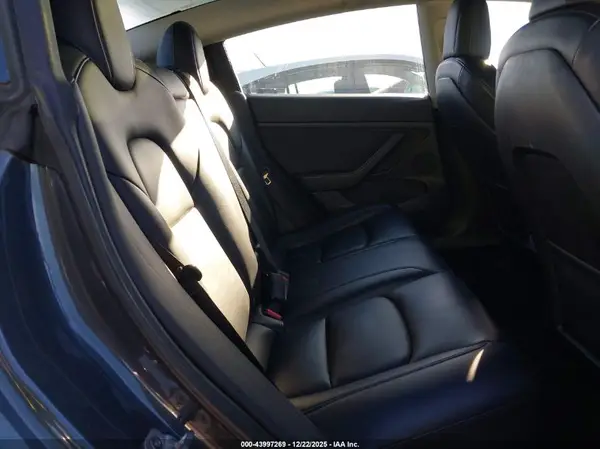 5YJ3E1EA3PF422698 2023 TESLA MODEL 3 - Image 8