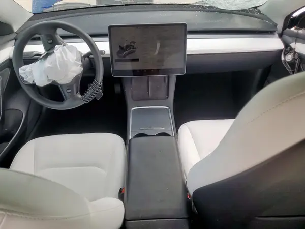 5YJ3E1EA3PF426010 2023 TESLA MODEL 3 - Image 8