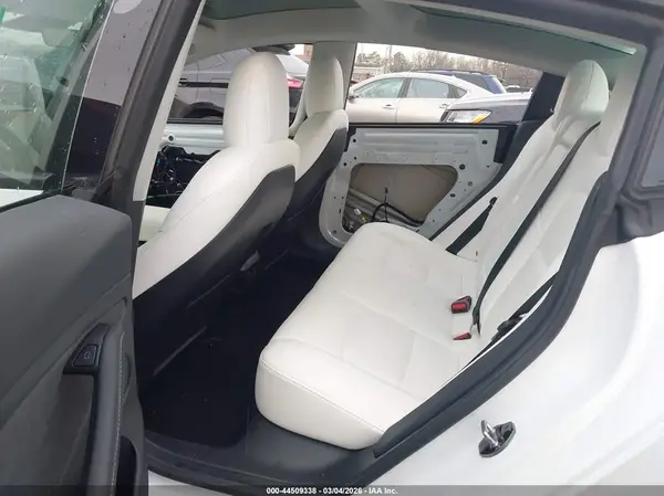 5YJ3E1EA3PF426802 2023 TESLA MODEL 3 - Image 8