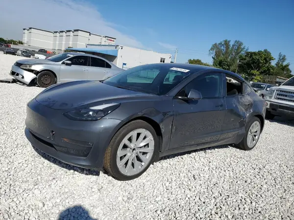5YJ3E1EA3PF427867 2023 TESLA MODEL 3 - Image 1