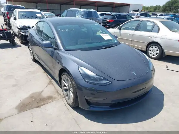 5YJ3E1EA3PF429053 2023 TESLA MODEL 3 - Image 1