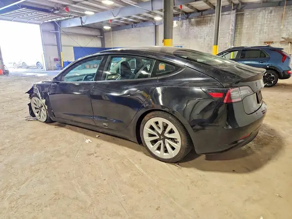 5YJ3E1EA3PF431062 2023 TESLA MODEL 3 - Image 2