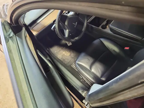 5YJ3E1EA3PF431062 2023 TESLA MODEL 3 - Image 8