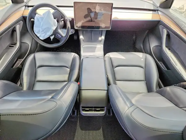 5YJ3E1EA3PF431692 2023 TESLA MODEL 3 - Image 8