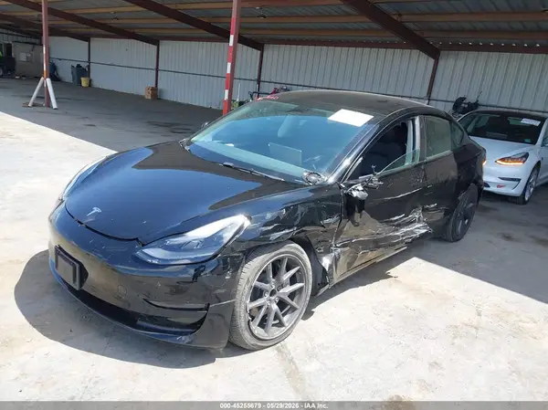 5YJ3E1EA3PF432163 2023 TESLA MODEL 3 - Image 2
