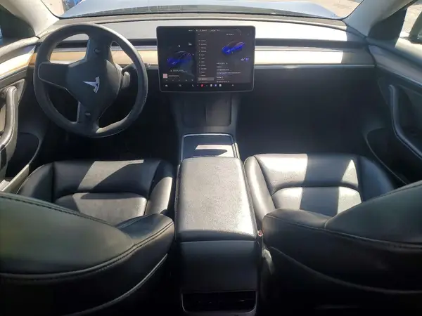 5YJ3E1EA3PF435709 2023 TESLA MODEL 3 - Image 8
