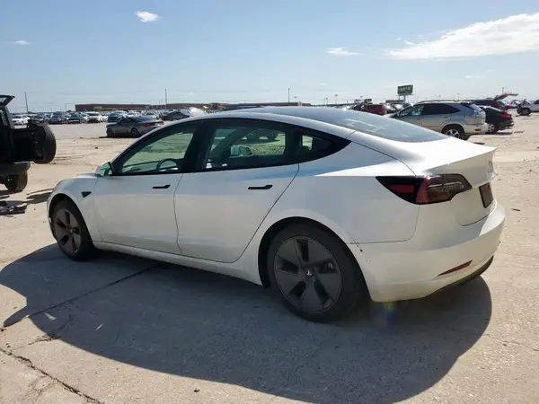 5YJ3E1EA3PF436245 2023 TESLA MODEL 3 - Image 2