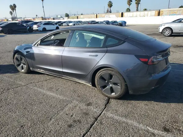 5YJ3E1EA3PF436536 2023 TESLA MODEL 3 - Image 2