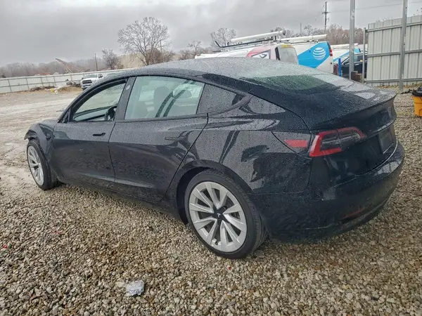 5YJ3E1EA3PF438979 2023 TESLA MODEL 3 - Image 2