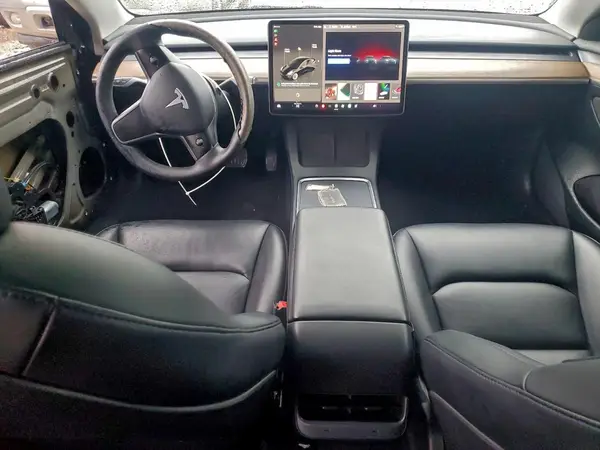 5YJ3E1EA3PF438979 2023 TESLA MODEL 3 - Image 8