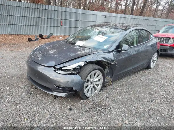 5YJ3E1EA3PF446922 2023 TESLA MODEL 3 - Image 2