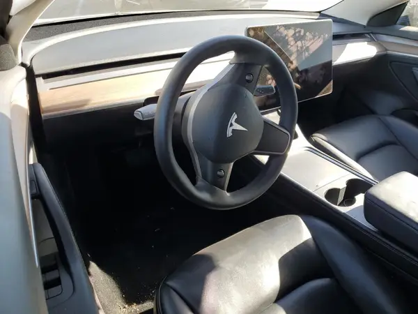 5YJ3E1EA3PF447004 2023 TESLA MODEL 3 - Image 8