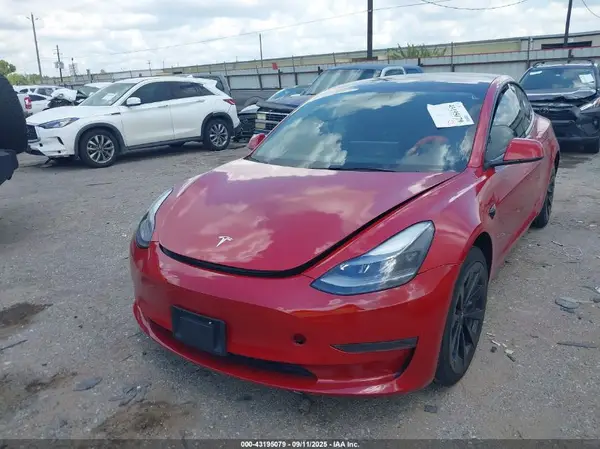 5YJ3E1EA3PF448668 2023 TESLA MODEL 3 - Image 2