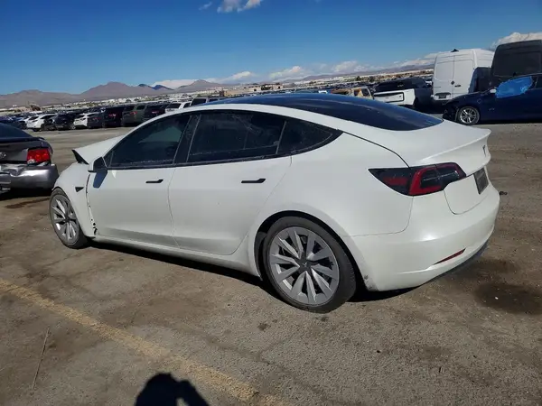5YJ3E1EA3PF450338 2023 TESLA MODEL 3 - Image 2