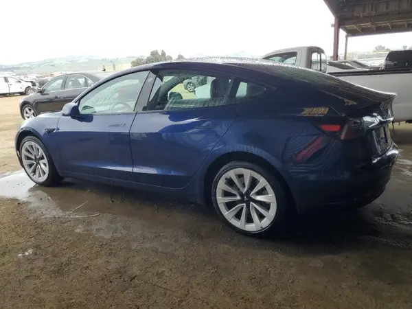 5YJ3E1EA3PF450467 2023 TESLA MODEL 3 - Image 2