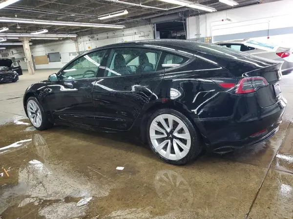 5YJ3E1EA3PF450758 2023 TESLA MODEL 3 - Image 2