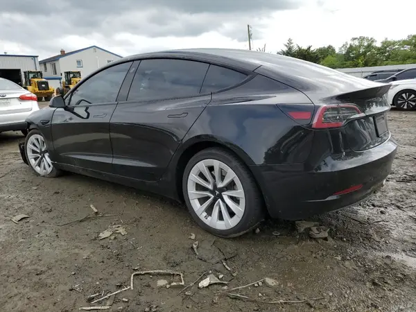 5YJ3E1EA3PF451764 2023 TESLA MODEL 3 - Image 2