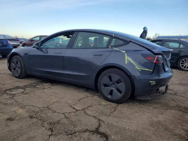 5YJ3E1EA3PF453286 2023 TESLA MODEL 3 - Image 2