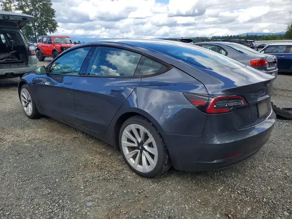 5YJ3E1EA3PF455779 2023 TESLA MODEL 3 - Image 2