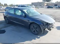 5YJ3E1EA3PF463915 2023 TESLA MODEL 3