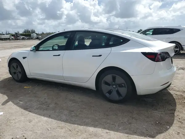 5YJ3E1EA3PF465390 2023 TESLA MODEL 3 - Image 2