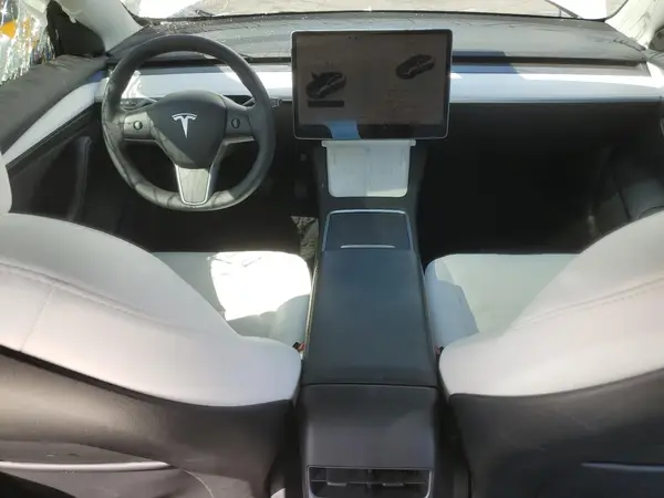5YJ3E1EA3PF466636 2023 TESLA MODEL 3 - Image 8