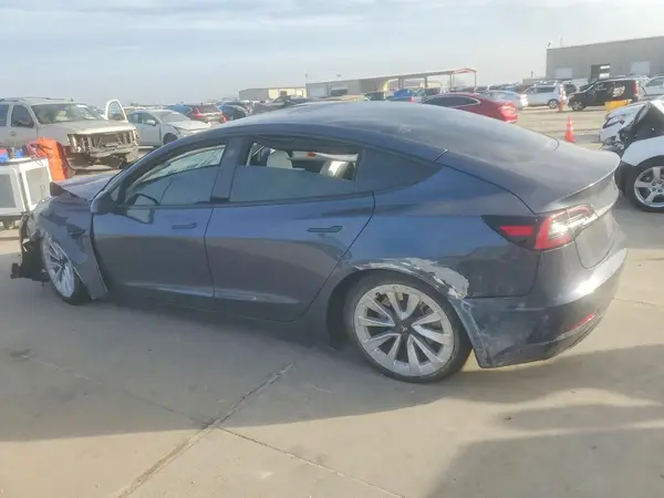 5YJ3E1EA3PF469522 2023 TESLA MODEL 3 - Image 2