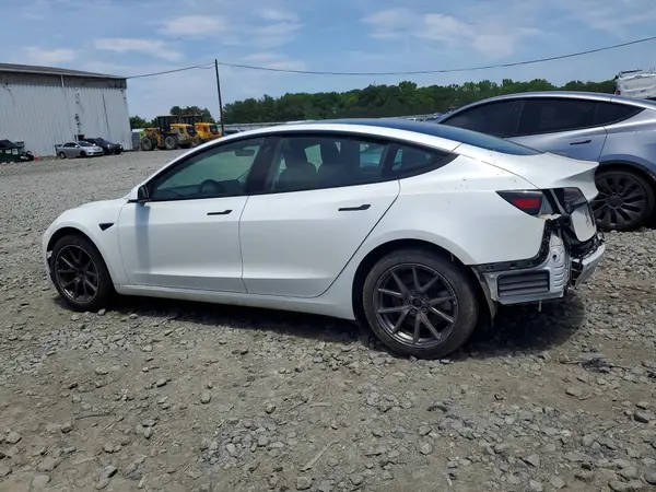 5YJ3E1EA3PF476129 2023 TESLA MODEL 3 - Image 2