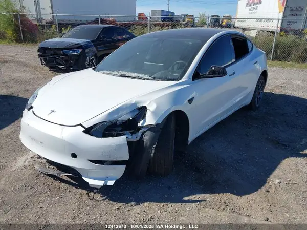 5YJ3E1EA3PF481573 2023 TESLA MODEL 3 - Image 2