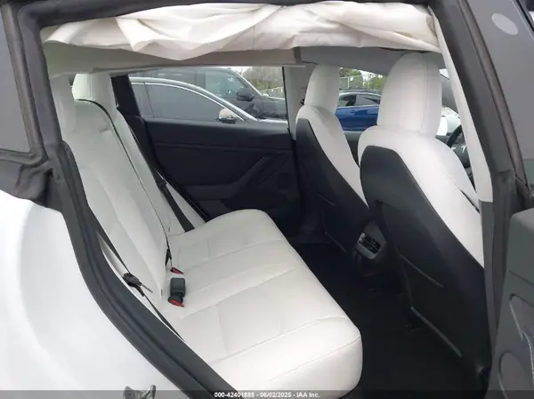 5YJ3E1EA3PF484277 2023 TESLA MODEL 3 - Image 8