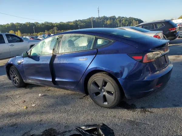 5YJ3E1EA3PF486160 2023 TESLA MODEL 3 - Image 2
