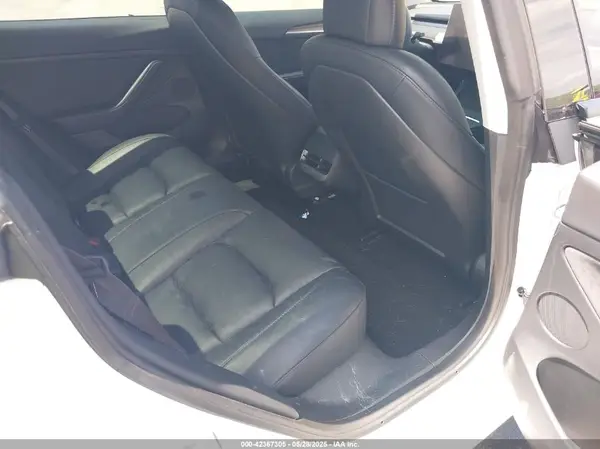 5YJ3E1EA3PF489477 2023 TESLA MODEL 3 - Image 8