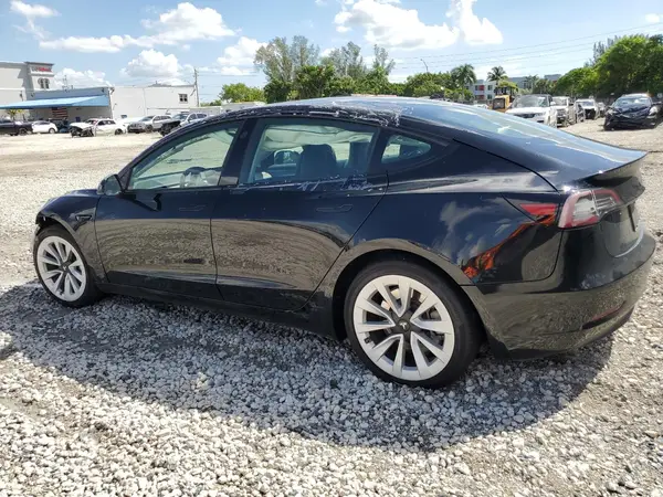 5YJ3E1EA3PF490709 2023 TESLA MODEL 3 - Image 2
