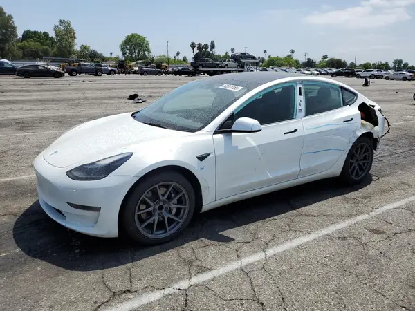 5YJ3E1EA3PF503300 2023 TESLA MODEL 3 - Image 1
