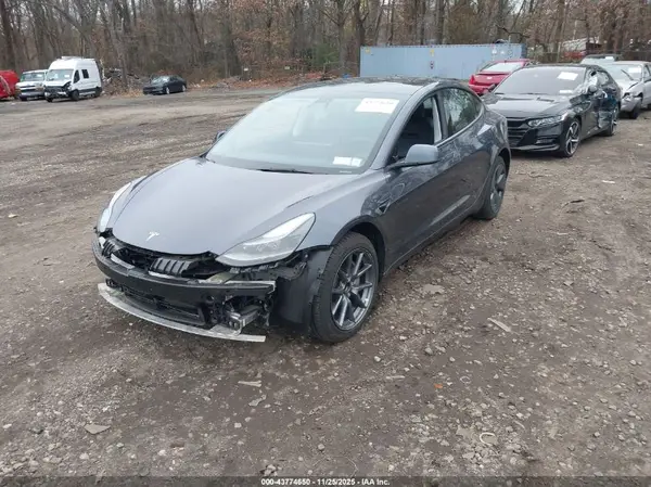5YJ3E1EA3PF509937 2023 TESLA MODEL 3 - Image 2