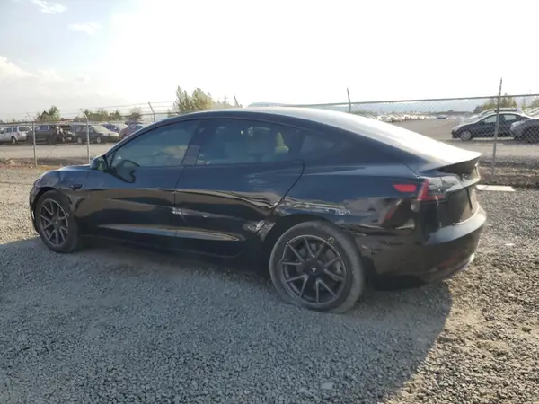 5YJ3E1EA3PF512126 2023 TESLA MODEL 3 - Image 2