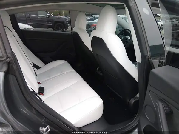 5YJ3E1EA3PF512451 2023 TESLA MODEL 3 - Image 8