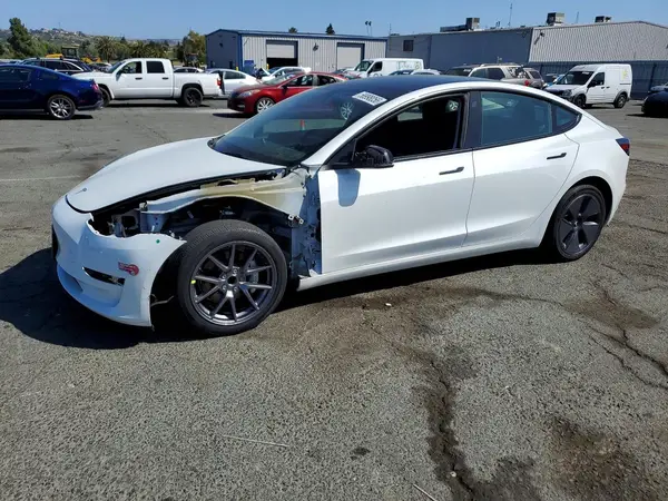 5YJ3E1EA3PF513051 2023 TESLA MODEL 3 - Image 1