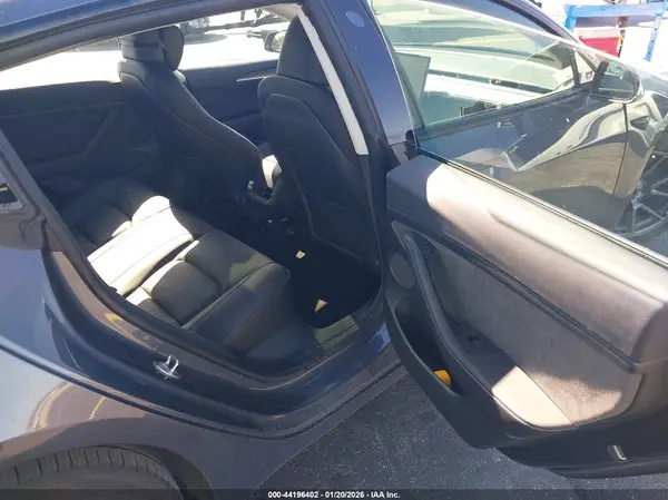 5YJ3E1EA3PF541027 2023 TESLA MODEL 3 - Image 8