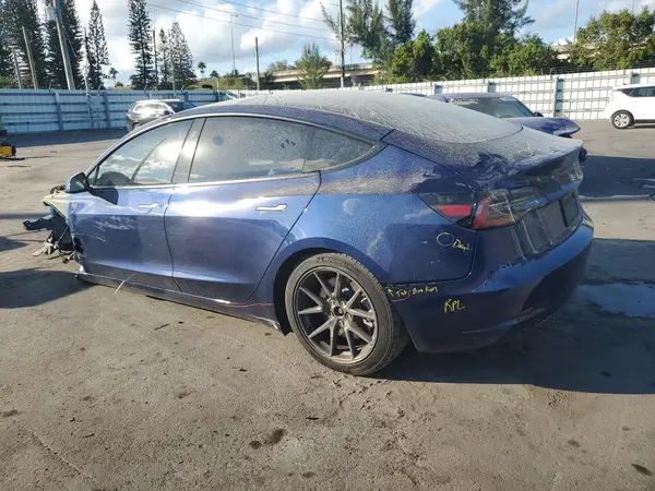 5YJ3E1EA3PF541349 2023 TESLA MODEL 3 - Image 2