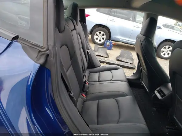 5YJ3E1EA3PF545773 2023 TESLA MODEL 3 - Image 8