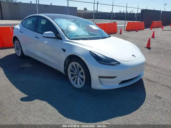 5YJ3E1EA3PF546518 2023 TESLA MODEL 3 - Image 1