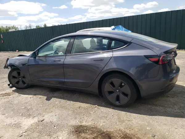 5YJ3E1EA3PF546695 2023 TESLA MODEL 3 - Image 2