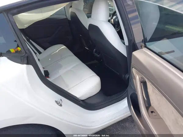 5YJ3E1EA3PF547555 2023 TESLA MODEL 3 - Image 8